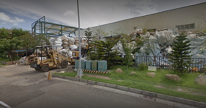 台南科工區回收廠大火 延燒2小時仍未撲滅