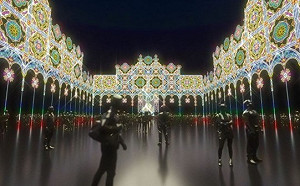 走春不知去哪照過來！大年初一超美義大利光雕秀在台北