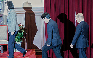 (影)「輸過，知道從哪裡爬起來」 蔡英文宣布蘇貞昌接任閣揆