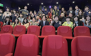 是否會當總教練？賴清德看《後勁：王建民》稱自己只是球迷