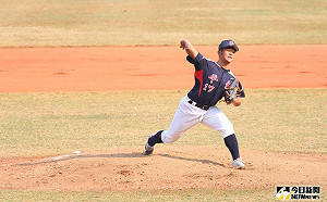 中華職棒／江國謙有望養成先發？洪總：控球和膽識都夠