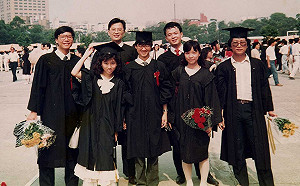 公開30年前學生照　羅文嘉感嘆「真正的挑戰才剛開始」