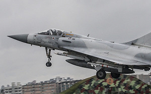 (影)「6分鐘」護台海 幻象2000展示快速反應應變能力