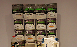 英國民眾恐慌瘋狂囤物資　業者推「生存包」賺脫歐財