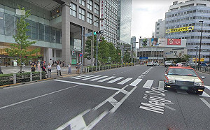 駕駛喝茶嗆到 東京新宿7人遭撞輕重傷