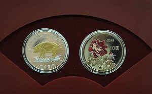 排隊熱潮不再！央行推金豬套幣首日僅賣76.8％