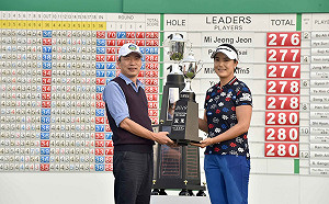 台灣女子高球公開賽全美貞封后　韓國瑜頒獎歡迎各國賽事來高雄