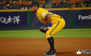 中華職棒／林智勝被大砍薪　「錢不那樣重要」