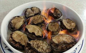 在地消費興起　貢寮區漁會推解凍即可食用的「貢寮滷鲍」