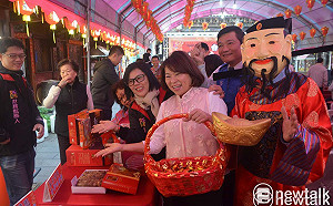 2019嘉義市年貨大街啟動　黃敏惠上陣秀年菜料理