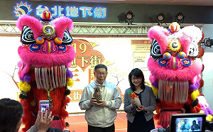 媒體問是否擔心2020沒有子弟兵？柯P嘆：每個人都逼我選...