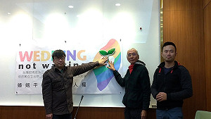 同運團體開胖卡突破同婚層 段宜康宣布捐年終獎金相挺