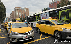 交通部出手修改「Uber條款」 Uber今天回應了