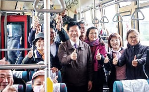 只花5天就搞定！ 林佳龍促成「高鐵雲林站海線快捷客運」