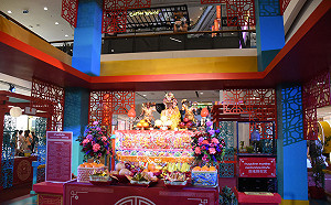 擲了5個聖茭  媽祖才同意到觀光局駐曼谷辦事處坐鎮