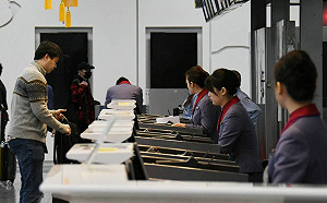 華航罷工／地勤掃到颱風尾　吐心聲：被犧牲永遠是我們