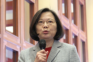 蔡英文：我從不反對兩岸交流  兩岸爭議都該坐下來談