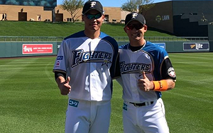 日職／火腿結束美國春訓　他又找王柏融合照搞笑