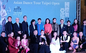 水電工用舞蹈翻轉人生　老婆笑：曾瘦的像紙片人