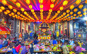 小孩只知萬聖節變裝不知初九拜天公　網友抱怨獲萬人按讚