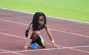 叫我第一名！7歲飛毛腿13.48秒跑百米