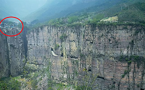 世界上最危險的村莊之一　「天塹之村」遺世獨立六百年