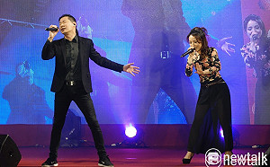 (影) 立院新春團拜 Freddy飆黑死腔  與蘇嘉全合唱展默契