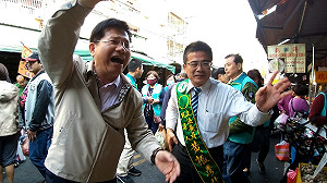 彰化立委補選》陪同黃振彥拜票  林佳龍：支持捷運到鹿港