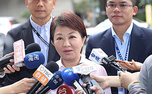 蘇揆掃帚說 盧秀燕痛批：嚴重失言使人心惶惶