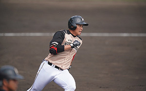 日職／熱身賽表現突出  王柏融今先行搭機返回北海道(影)