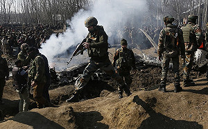 南亞危機！印度、巴基斯坦爆發空戰 互稱擊落對方戰鬥機