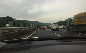 收假日上午國道順暢！高公局預估午後爆北返車潮