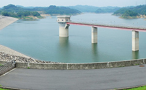 新竹苗栗水情依舊吃緊　今實施人工增雨稍減缺水壓力