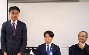 烏龍蕉進軍日本！台農發今與日商簽下1年1000公噸外銷訂單