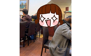 餐廳裡「最完美座位」在這！網友超羨慕：好想跟他換位置