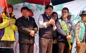 彰化立委補選》卓榮泰嗆王惠美  能再爭取燈會讓彰化人驕傲嗎？