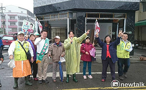 賴清德郭國文風雨拜票  質疑謝龍介讓文旦敗市