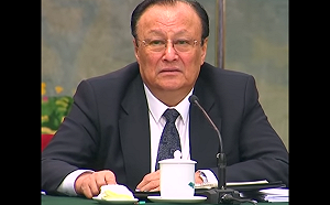 辯護或硬拗？新疆自治區主席  兩會重申未辦「再教育營」