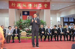 自嘲「末代院長」 張善政籲蘇揆想清離職後形象