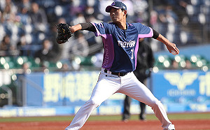 重回日職初登板球場　王溢正好投回報