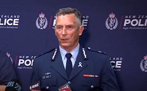 別再按分享！紐西蘭警方忙刪槍手行兇直播影片