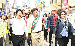 賴清德、黃偉哲陪同投票  郭國文：責任重大而戰戰兢兢