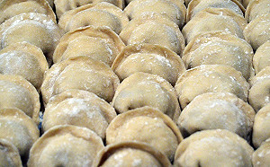 水餃湯要倒掉還是留？媳婦順手倒掉被婆家罵「浪費」