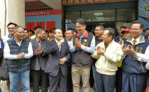 赴柯呈枋競選總部道賀  王金平：歡迎隨時到辦公室來