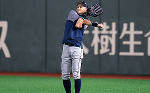 MLB／鈴木一朗寶刀未老  成開幕戰最高齡先發外野手(影)