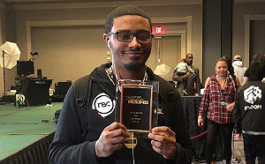 乾爹出擊！Punk拿下《快打旋風V》2019白金賽第一冠