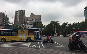 看見行人要禮讓！北市交通局58處路口加強執法