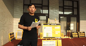 黃國昌徐永明夜宿議場  今早衝第一拚反酒駕三讀