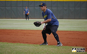 恰恰引退／你不知道的恰恰　原來他守過這位置(影)