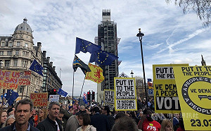 訴求舉行2次脫歐公投 倫敦遊行人數逾百萬